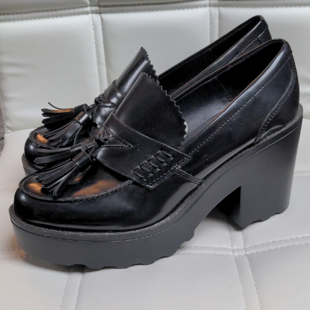 Mossimo Vintage Y2K Black Platform Tassel Loafer Heels Preppy Academia Size 8.5